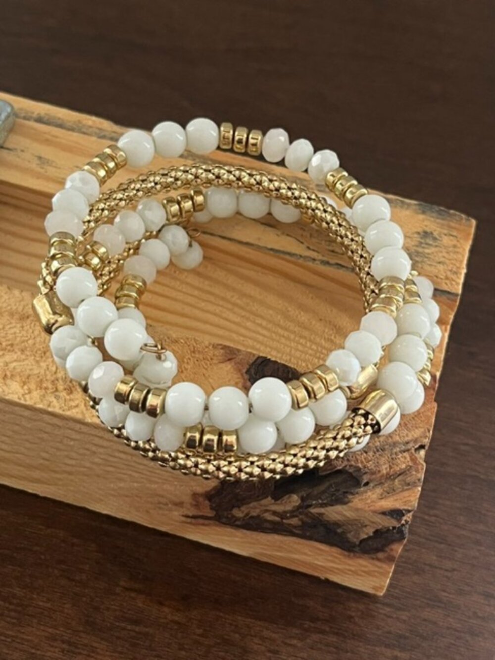 Beaded Spiral Wire Bracelet Gold White